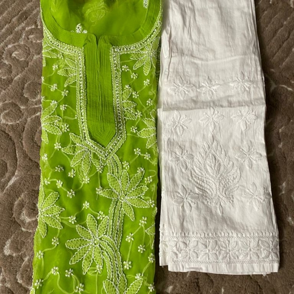 Embroidered Kurti - Picture 15 of 16